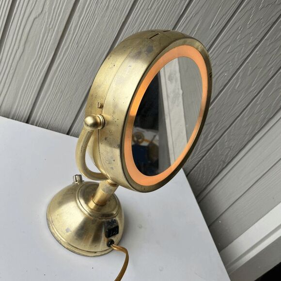 Vintage Lighted Vanity Mirror – Telescoping, Dual-Sided, Brass-Tone Metal, Extra - Picture 5 of 8